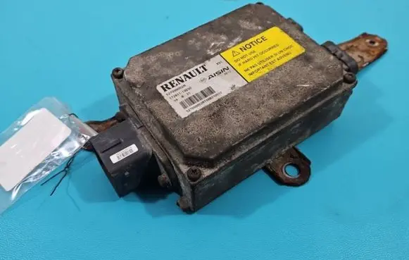 Renault Laguna III Central body control module 527000002R IMPRK1369569