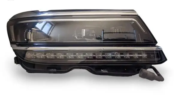 Volkswagen Tiguan Headlight/headlamp 5NB941082A 030110123600