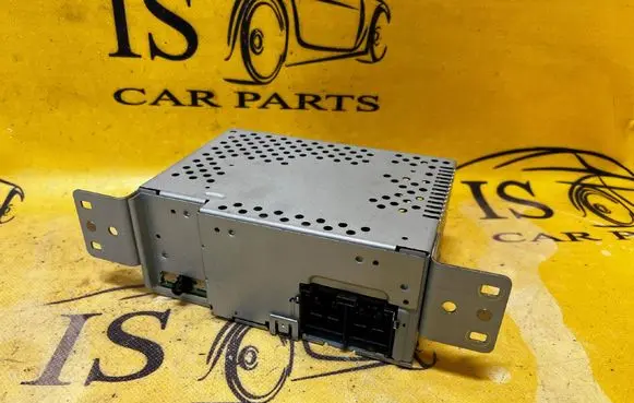 Ford Escape IV Radio/CD/DVD/GPS head unit LJ6T18K810FD