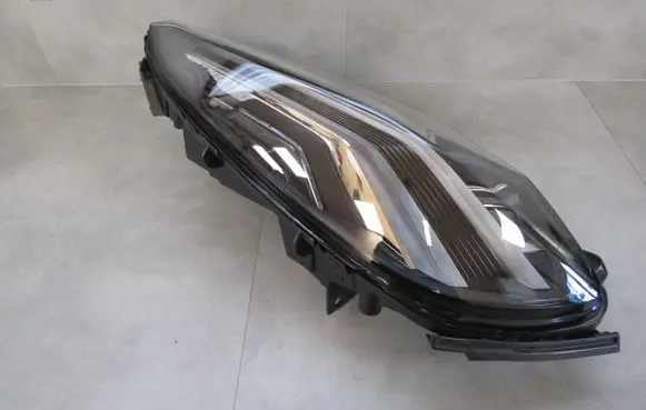 Lynk u0026 co 01 LED Daytime headlight 8888454525 90145317