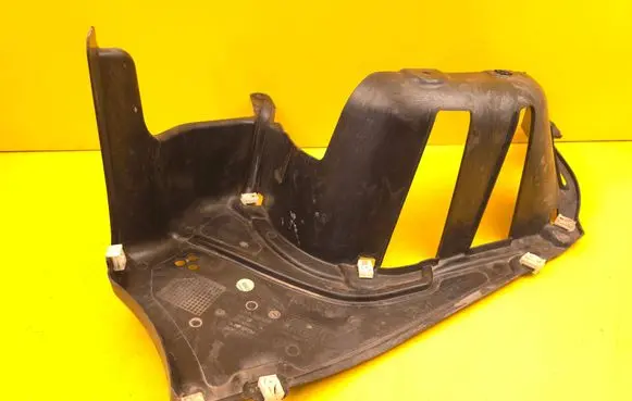 BMW 5 G60 G61 Rear underbody cover/under tray 9881705