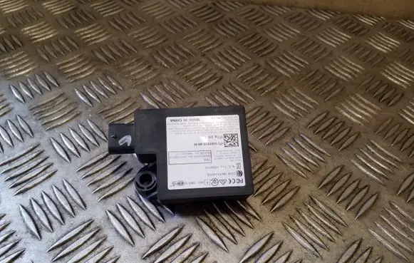 Tesla Model 3 Other control units/modules P109785500H 109785500H
