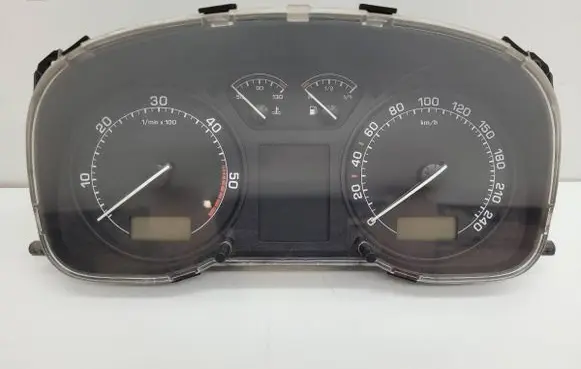 Skoda Octavia Mk1 (1U) Speedometer (instrument cluster)