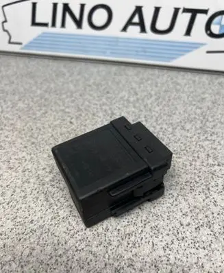 BMW 3 E46 Glow plug pre-heat relay 2246919