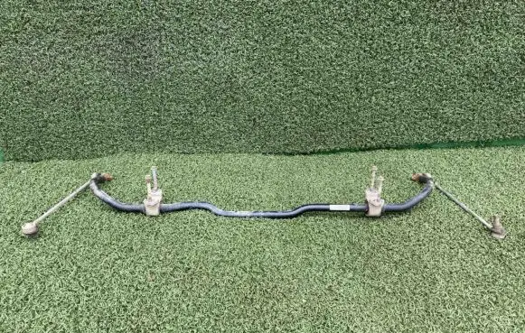 Volkswagen Caddy Front anti-roll bar/sway bar 1K0411303 1K0411333