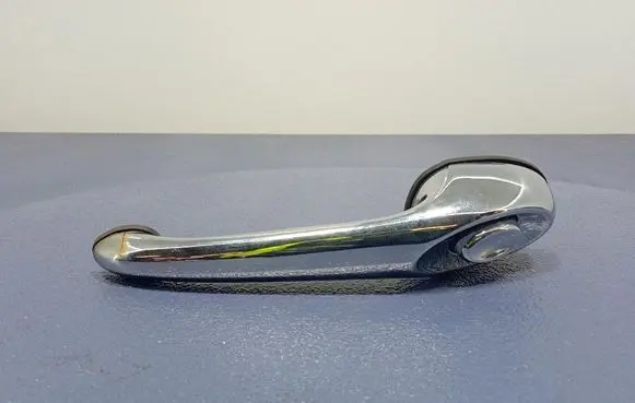 Chevrolet PT Cruiser Front door exterior handle 04724913AC