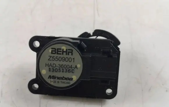 Citroen DS5 Air flap motor/actuator Z5509001