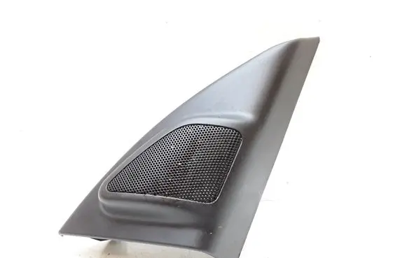 Volvo V70 Front door speaker 30781068