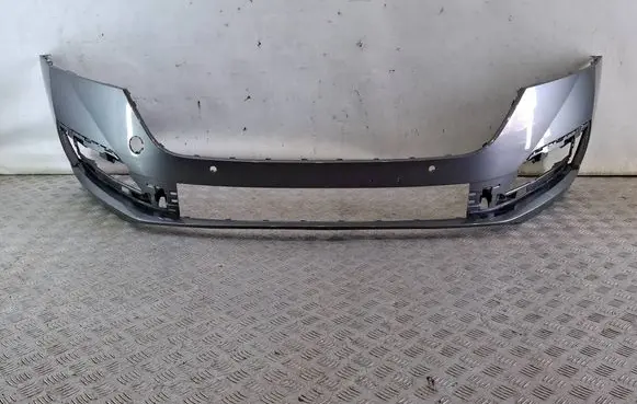 Skoda Octavia Mk4 Front bumper 5E5807221