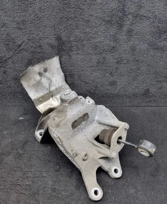 Audi Q7 4M Engine mounting bracket 4M0199308AT 4M0199388 4M0199870AL