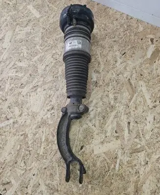 Porsche Macan (95B) Front air suspension shock absorber 95B616039E 28171024015 08616401