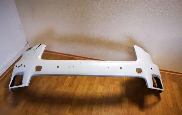 Toyota Highlander XU50 Front bumper 521190E924