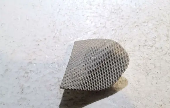 Tesla Model S Front door high frequency speaker 100483300A