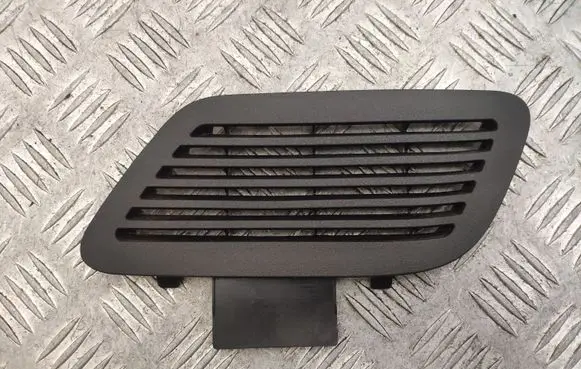 Lexus RX 450H Quarter panel pressure vent 6471648030