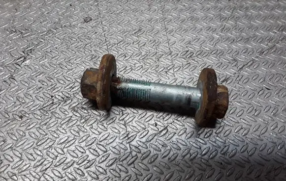 Volkswagen Touareg I Rear suspension camber bolt 