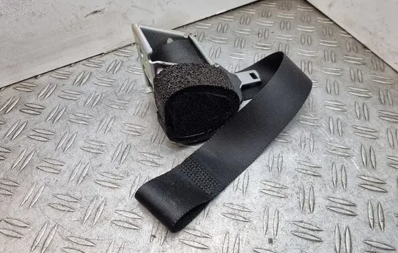 Ford Focus Rear seatbelt 6N41L611B68AF 33059896