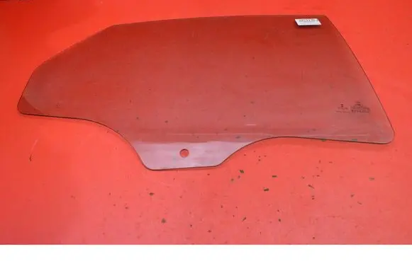 Ford Mondeo MK I Rear door window glass 