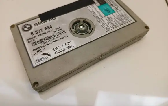 BMW X5 E53 Antenna control unit 8377654