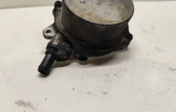 Audi A6 S6 C6 4F Vacuum pump 057145100 04T2930020 7000130202