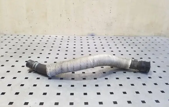 Audi TT TTS Mk2 Engine coolant pipe/hose 3C0122073BR