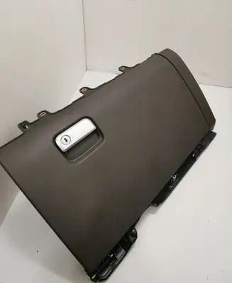 Porsche Cayenne (92A) Glove box 7P5857921