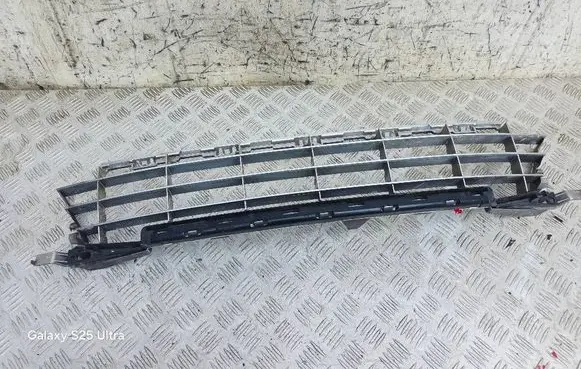 Peugeot 207 Front bumper lower grill 9654357280