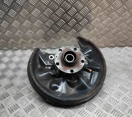 Audi A8 S8 D3 4E Rear wheel hub 4E0505436C 4E0598625
