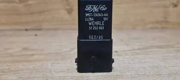 Volvo S40 Glow plug pre-heat relay 3M5T12A343AA