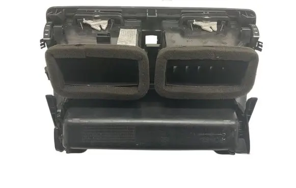 Skoda Octavia Mk2 (1Z) Dash center air vent grill 1Z0820951