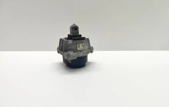 BMW 7 F01 F02 F03 F04 Engine mount bracket 6777374 677737401 22116777374