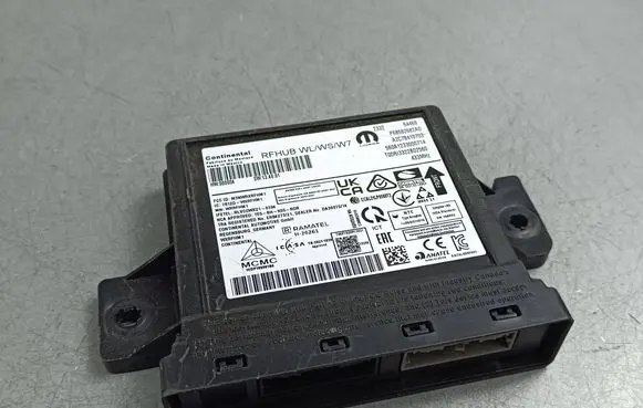 Jeep Grand Cherokee WL Other control units/modules P68582682AD 560A1233000714 A2C78410703