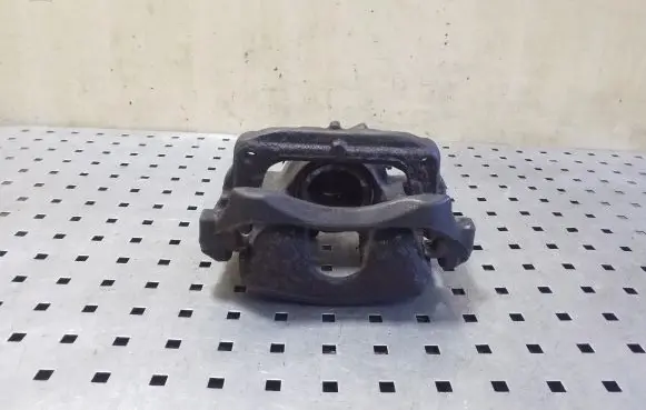 Mercedes-Benz B W246 W242 Front brake caliper