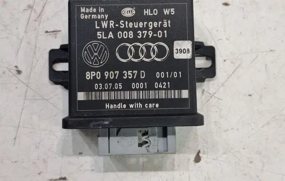 Audi A6 S6 C6 4F Light module LCM 8P0907357D 5LA00837901