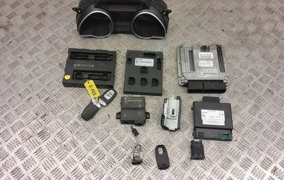 Audi S5 Engine ECU kit and lock set 03L906022NP 03L906019AN 0281016141