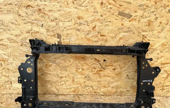 Renault Captur II Radiator support slam panel 625009677R