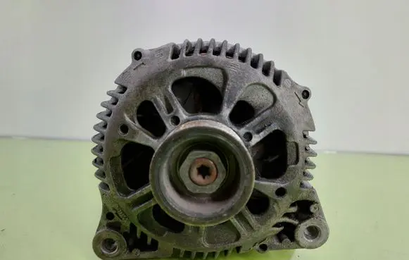 Citroen Xantia Generator/alternator 9635342080