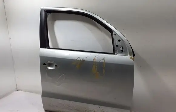 Volkswagen Amarok Front door