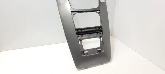 Opel Zafira B Dashboard center trim panel 331985437 213680437