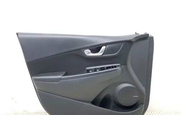 Hyundai Kona I Front door card panel trim 82370-J9000