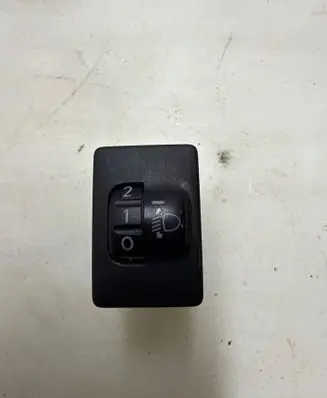 Toyota Prius (NHW20) Headlight level height control switch 134159