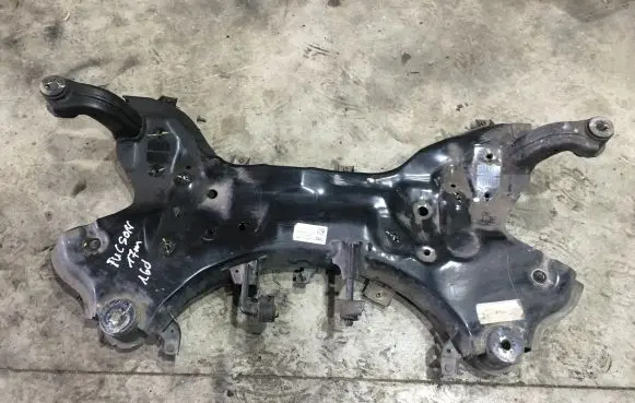 Hyundai Tucson TL Front subframe 62401D7770
