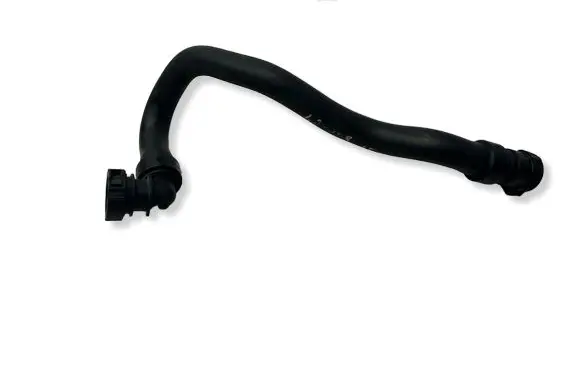 Peugeot 308 Engine coolant pipe/hose 9673473780