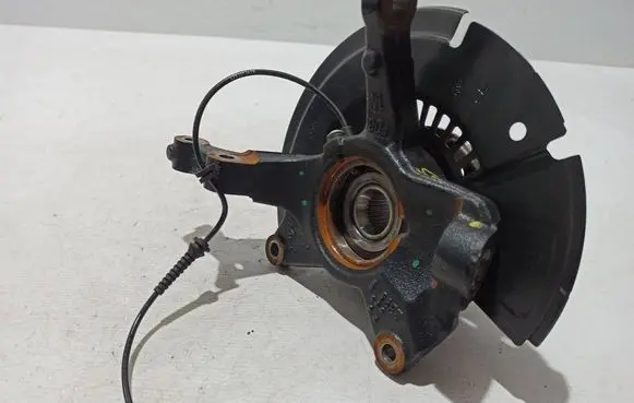 Renault Clio V Front wheel hub 400142472R