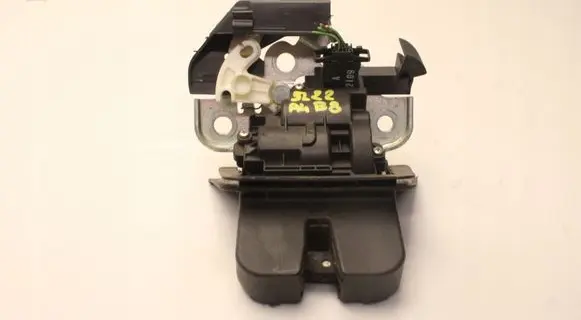 Audi A4 S4 B8 8K Tailgate/trunk/boot lock/catch/latch