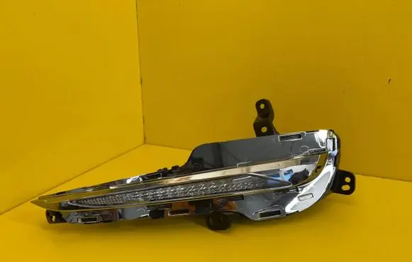 Peugeot 308 Headlight/headlamp 9818538480