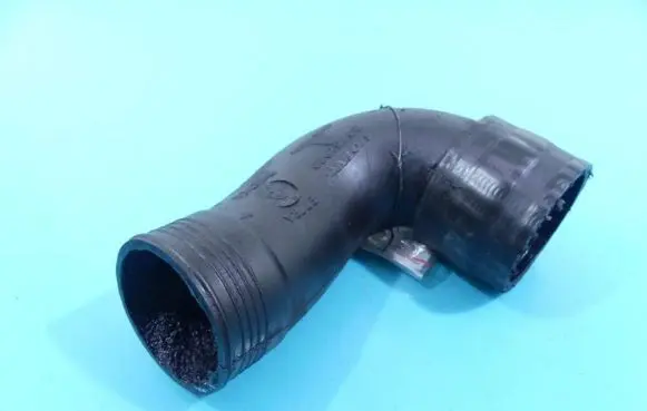 Volvo XC70 Intercooler hose/pipe 30751920 IMPRK1157058