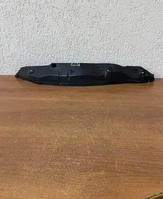 Mercedes-Benz E A207 Fender end trim A2078890225 G228
