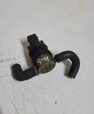 Mercedes-Benz E W210 Turbo solenoid valve 0004701693