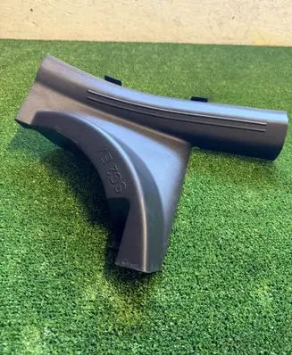 KIA Niro Rear sill trim cover 85876AO000