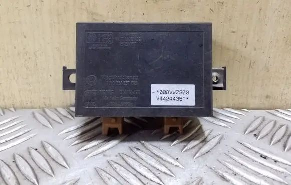 Volkswagen Transporter - Caravelle T4 Other control units/modules 1H0953257BB 5WK4678